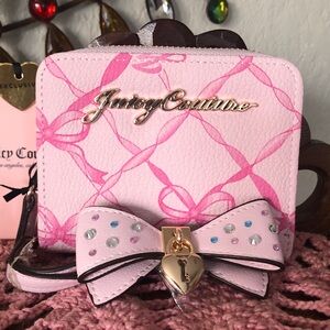 NWT Juicy Couture Lovely Bow Small Wristlet/Wallet